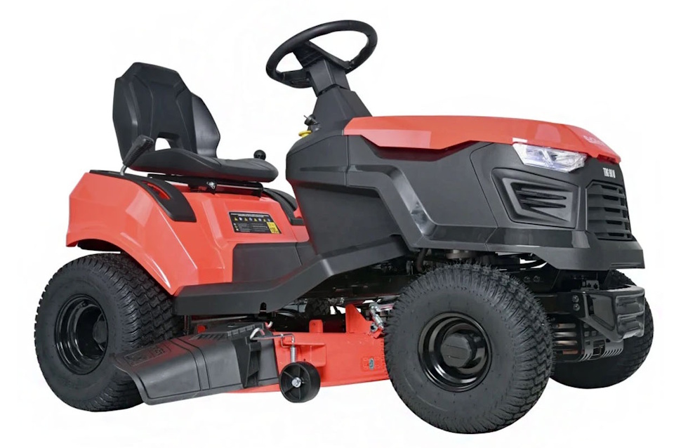 Садовый трактор EVOline TRG 98 M